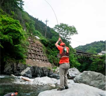 Japanese Traditional Fishing TENKARA｜サンスイ - 釣具のプロショップ SANSUI